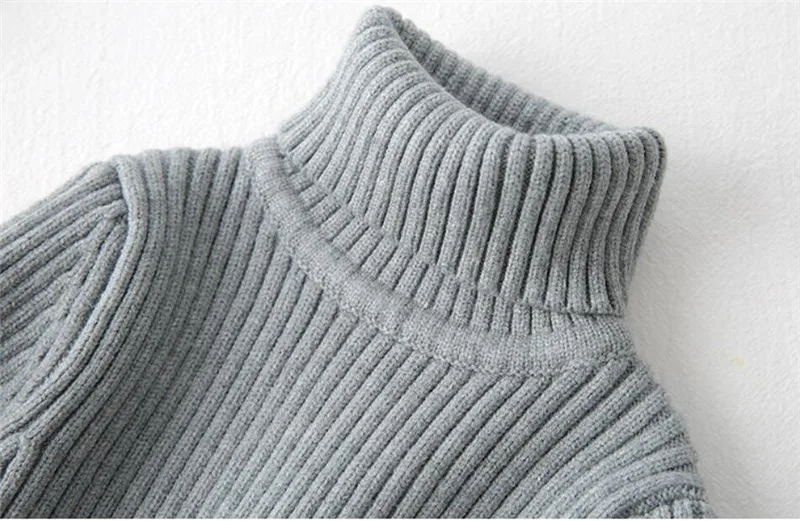 Зимний свитер с высоким воротником для маленьких девочек; коллекция года; осенняя одежда для мальчиков; пуловер; вязаные однотонные детские свитера; AA4034
