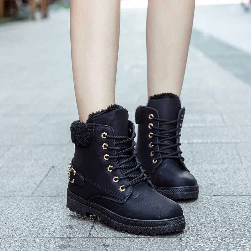 

New Winter Snow Boots Female Padded plus Size plus Velvet Warm Ankle Boots Rivet-Style Short Martin Boots