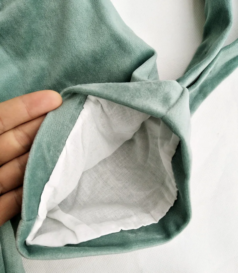 Espanhola de Veludo Conjunto de Roupas para Crianças Cinta para Aniversário Roupas Boutqiue Meninas Meninos Camisa Branca 21 Conjuntos de roupas
