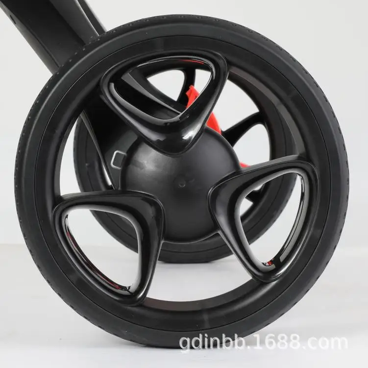 V8 wheel