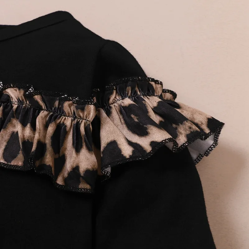 Рисунок 4 - Модный комплект одежды для маленьких девочек