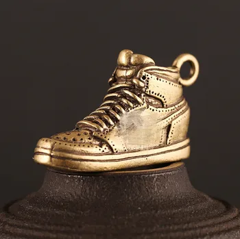 

Vintage Brass Sneaker shoe craft DIY Pendant ornament Fitting Keychain ring Pendant Miniature Accessories souvenir gift a1441