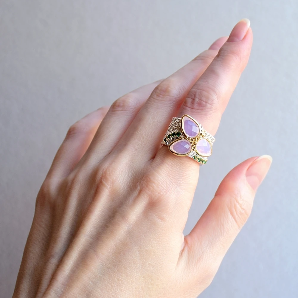 DreamCarnival 1989 Top Selling Tri-Zircon Ring Silver& Gold Color with Pink Zirconia Rough Surface Unique Chic Jewelry WA11736