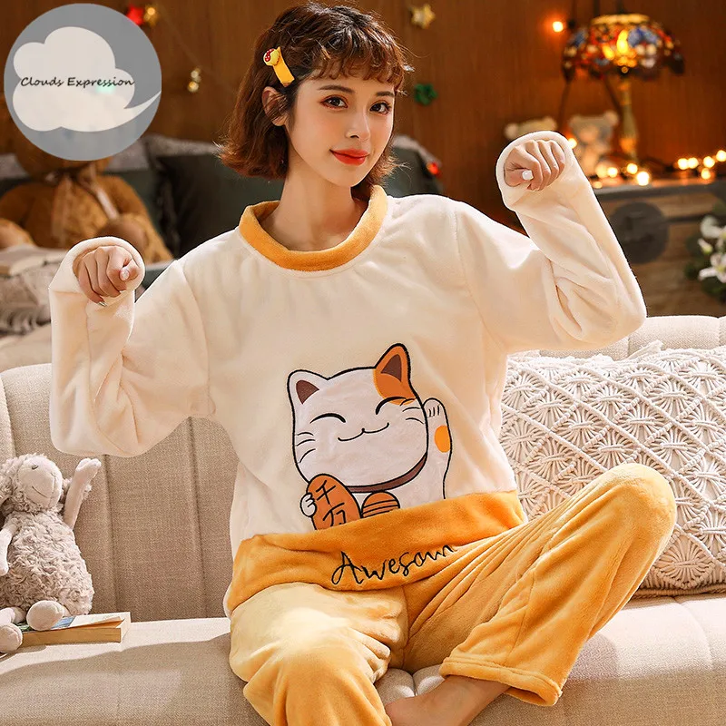 QXX857
