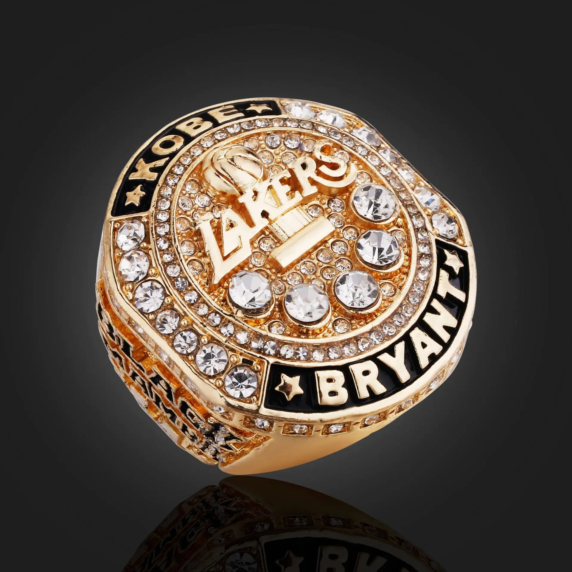 Fashion Crystal Basketball Star 2016 Kobe Bryant Champion Ring Jewelry Basketball Fan Series