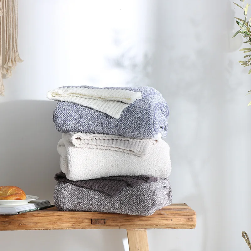 

Brandon Amazon Hot Selling Autumn And Winter New Style Soft Home Soft Loading Knitted Blanket