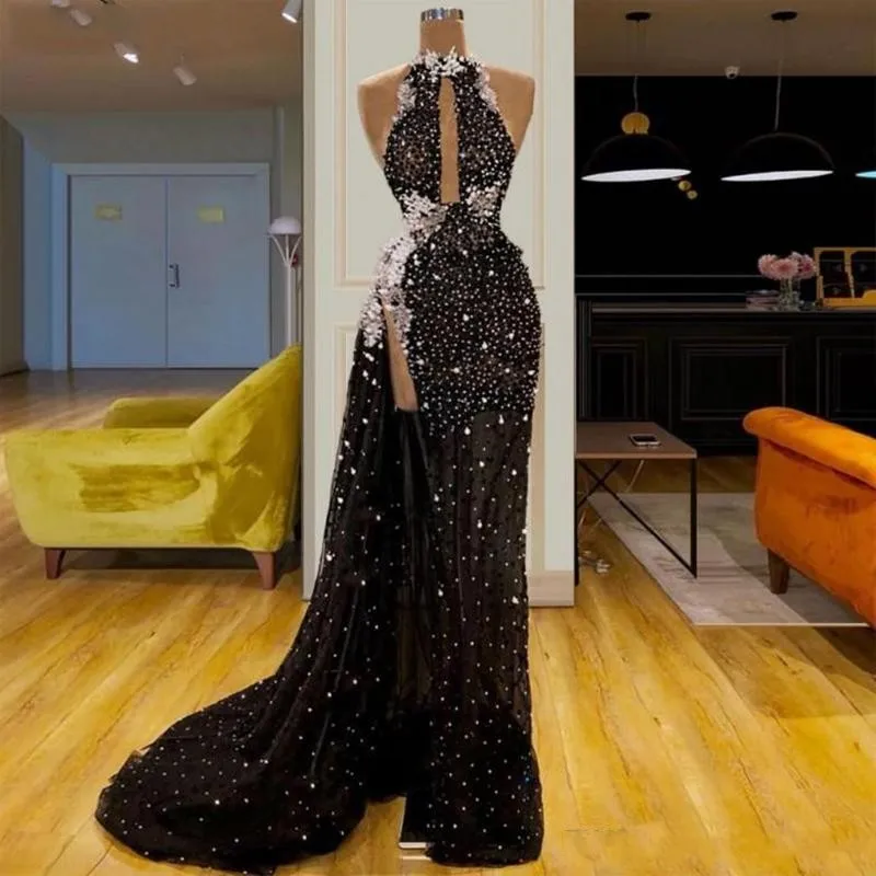 

Sexy Black Evening Dresses 2020 High Neck Beaded Applique Split Prom Dress Tulle Keyhole Neck Party Gowns