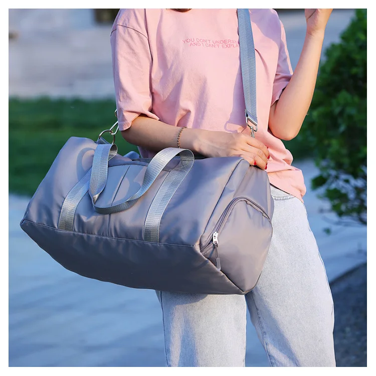 

Women's Travel Bag Large Capacity Wet And Dry Separation Storage Bag Waterproof Nylon Sports Fitness Hand Luggage Bag