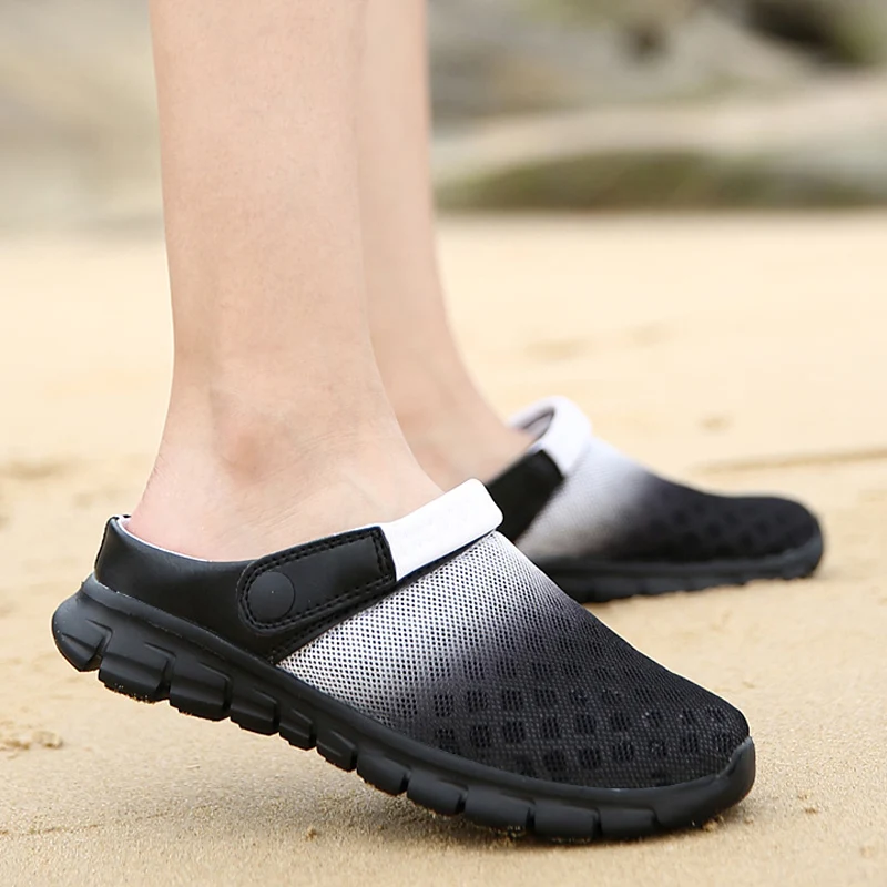 De los hombres de verano sandalias de malla transpirable sandalias para hombre de verano playa hombres zapatos de agua hombre zapatillas de moda diapositivas zapatos baratos
