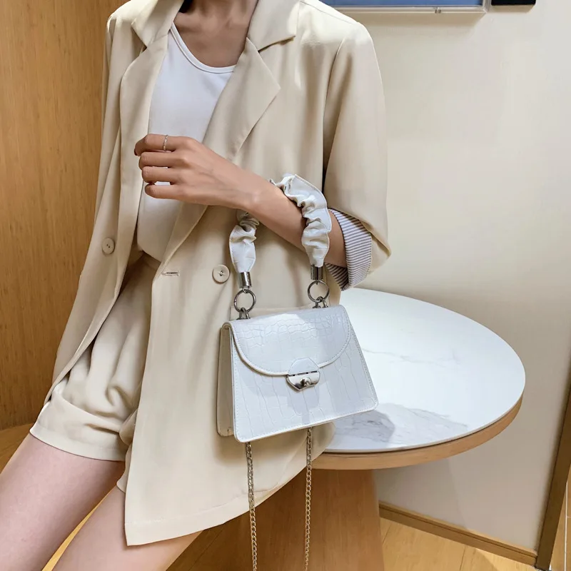 

2020 new pleated handbag crocodile pattern fashion all-match shoulder bag Korean texture messenger bag tote bag
