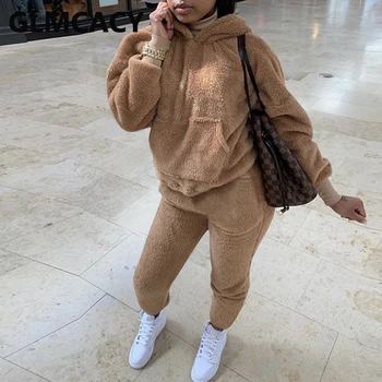 

Womne Two Piece Fuzzy Mohair Tracksuits Warm Soft Suits