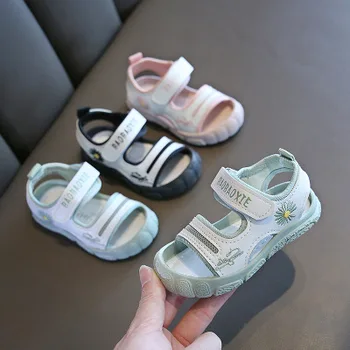 

Girls Small Daisies Sandals 2020 New Summer Breathable Toe Closed Mesh Sandals Boys Anti-Slippery Beach Shoes Chaussure Enfant