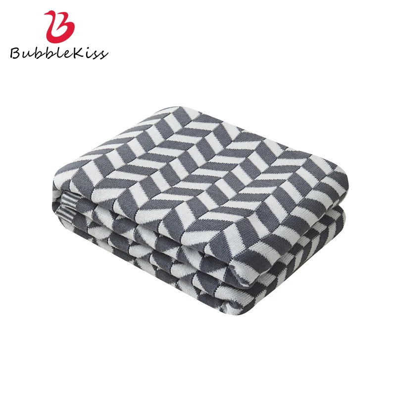 

Bubble Kiss 100%Cotton Modern Nordic Style Blanket Geometric Pattern Design Sofa Blanket Black And White Knitted Casual Blanket