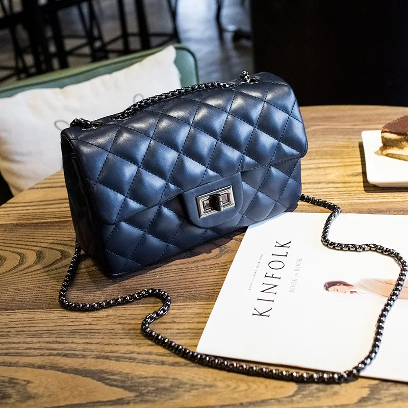 

Graceful Bag with Chain Mini Over-the-shoulder Bag 2018 New Style Square Sling Bag Small Sachet Quilted Mini Bag