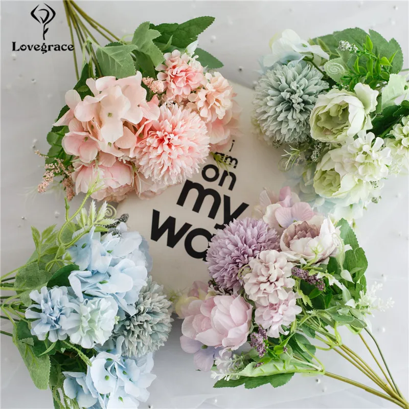 11663636813_166860854