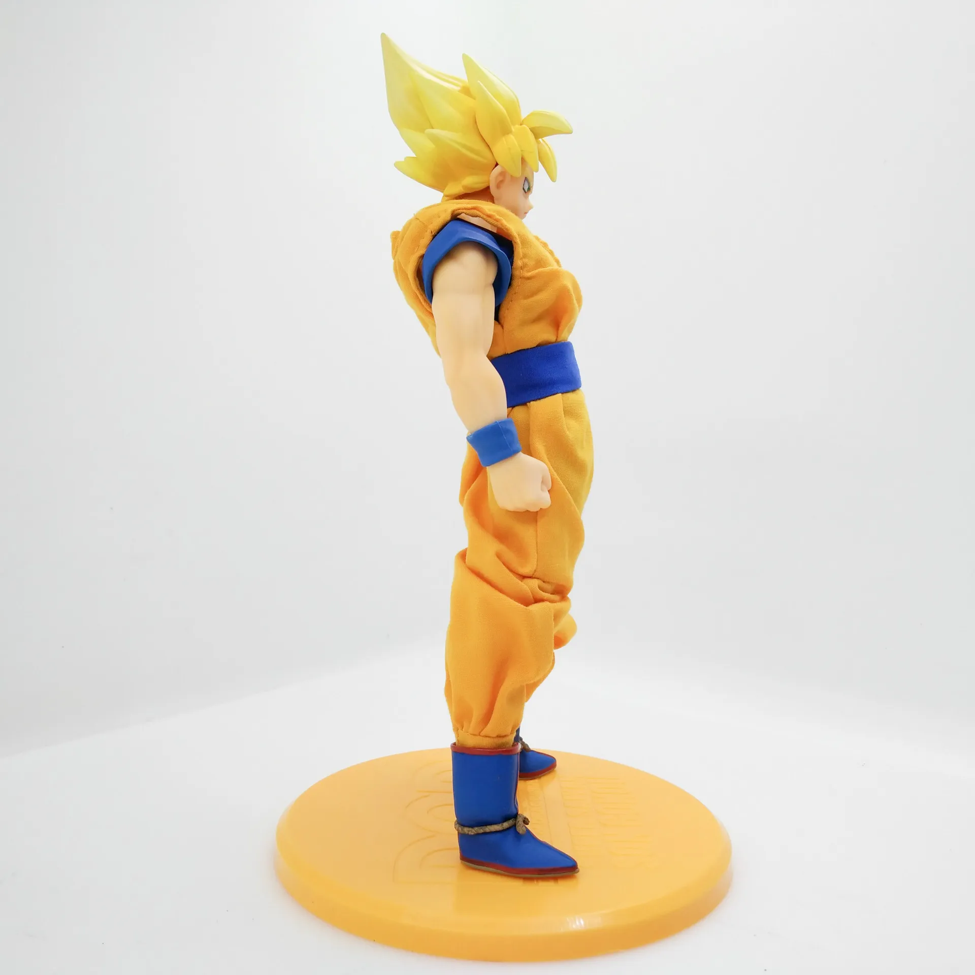 

Anime Garage Kit Super Saiyan People Really Clothes Version Saiyan People Boxed Garage Kit Model