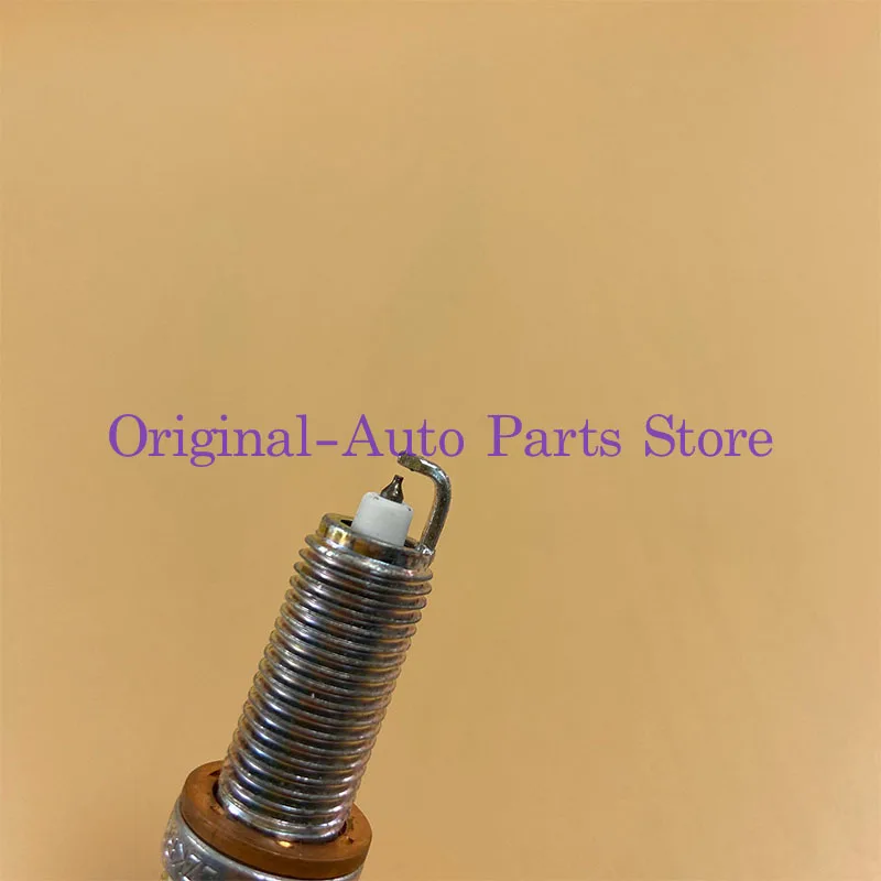 

Оригинальная Свеча зажигания 4 шт. для BMW- F07 F10 F20 F25 F30 F32 F33 F35 E84 E89 228i 328i 528i X1 X3 X4 X5 X6 Z4 12120039664