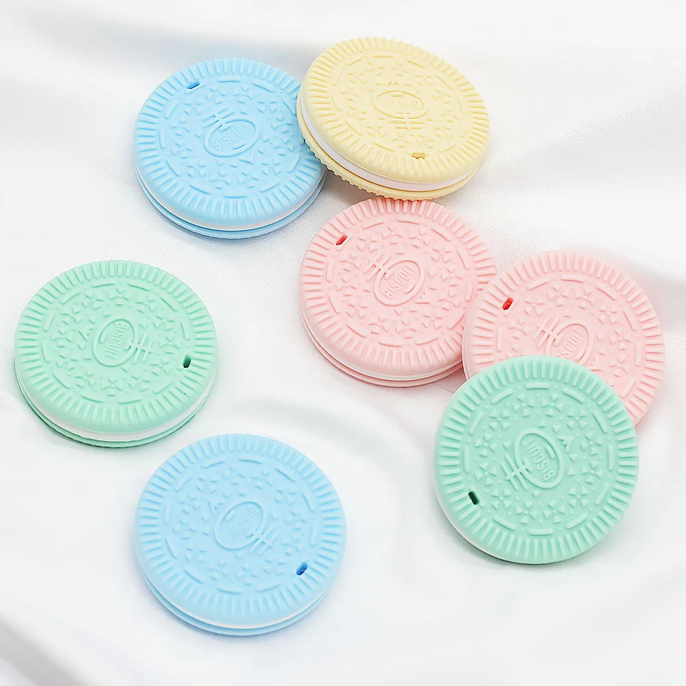 Cute-idea 1Pc Biscuits Baby Silicone Teether Food Grade OREO Cookie Teether DIY Baby Chew Necklace Teething Toys Baby goods Cute-idea 1Pc Biscuits Baby Silicone Teether Food Grade OREO Cookie Teether DIY Baby Chew Necklace Teething Toys Baby goods
