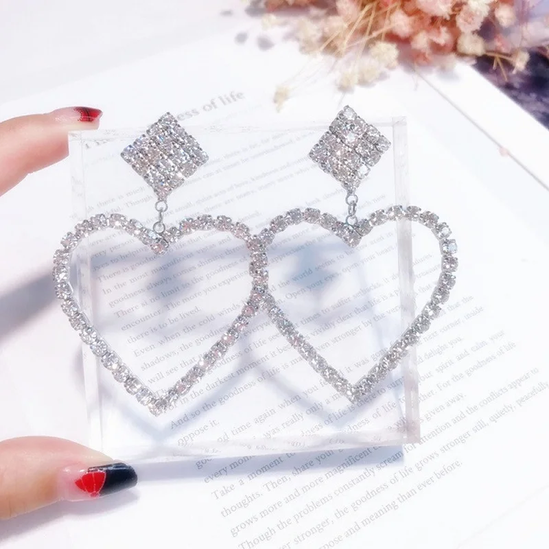 

Statement Love Heart Big Earrings For Women Drop Dangle Earrings 2018 Fashion Jewelry Korean Style Party