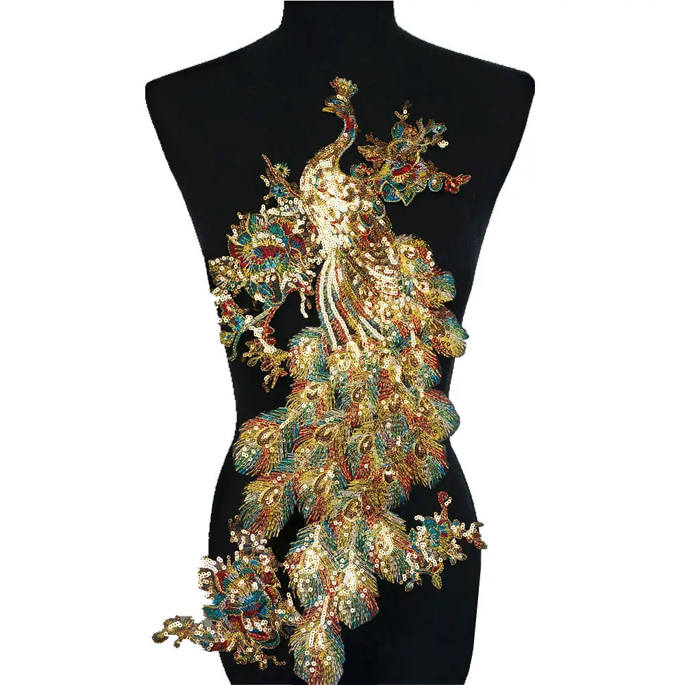 

Rainbow Sequin Feather Peacock Peahen Sew Iron On Patches Embroidered Badges Shining Appliques For Dress Clothes DIY Decoration
