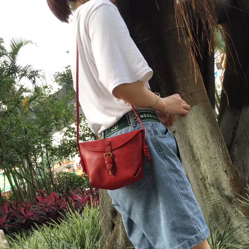 

Retro Genuine Leather Handmade Mini Shoulder Bag Vegetable Tanning Cowhide MORI Series Literature And Art Simple One-Shoulder Re