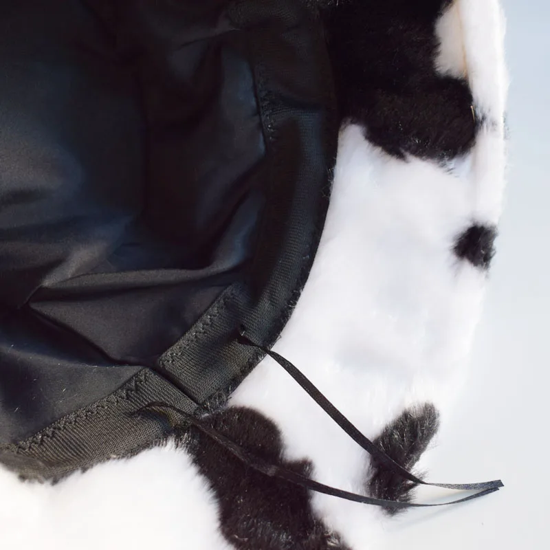 Fashion Black White Cow Pattern Bucket Hats Bob Winter Warm Velvet Fisherman Hat for Women Girls Gorras Vintage Basin Hat Panama