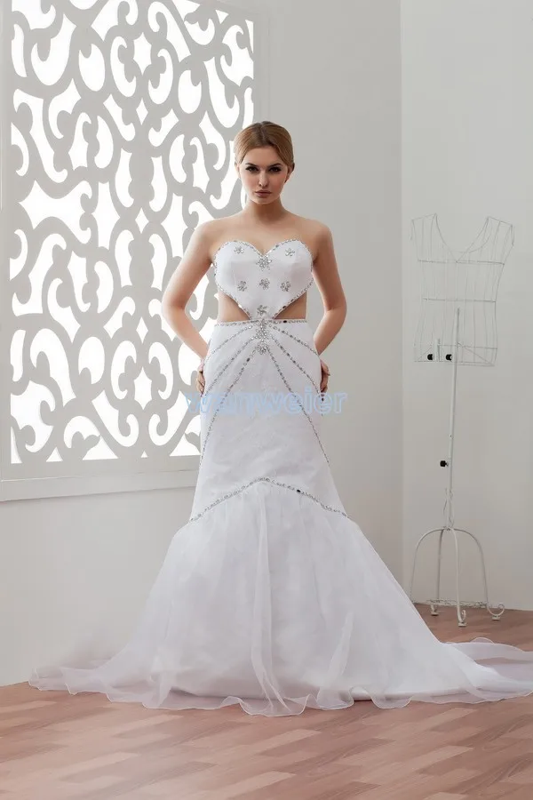 

free shipping bridal gowns 2016 new design hot seller custom size/color small train crystal white/ivory sexy love wedding dress