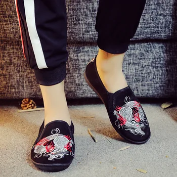 

Embroidered Men's Shoes Beijing Cloth Shoes Chinese Hip Hop God Dragon Crane Painting Chinese Style Casual Shoes Flat Shoes
