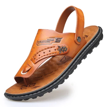 

2020 summer new men's sandal strend fashion Two Uses sandals Slippers Shoes Comfortable Bottomed Anti-slip Beach Sandals