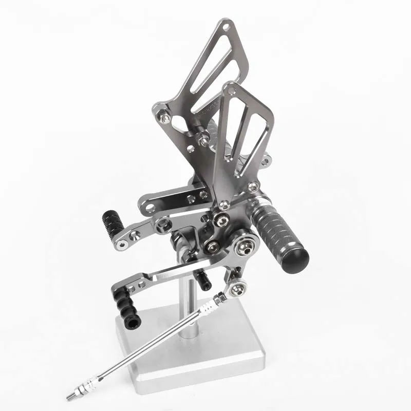 

For Suzuki GSXR750 1996 1997 1998 1999 2000 2001 2002 2003-2005 Rearset Foot Pegs Footpeg Aluminum Alloy CNC Motorcycle Pedal