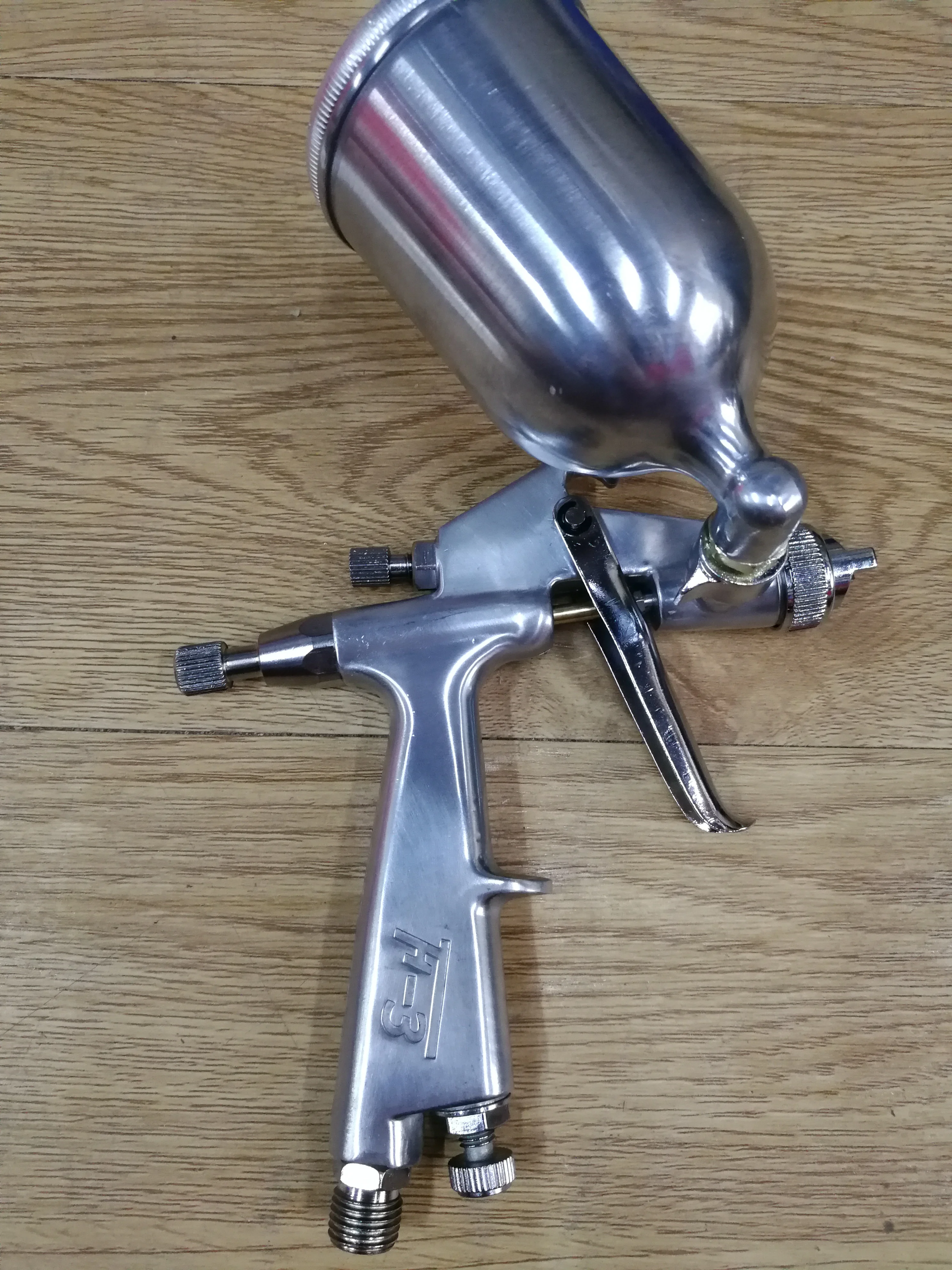 

Mini Spray Gun HVLP Manual Paint spray Guns Gravity 1.0 mm 125 cc Furniture Car Coating Painting F3