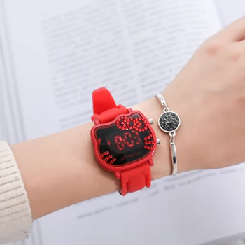 

Fashion hello kitty women Silicone Wrist Watch Rhinestone Women Watches Ladies Casual Wristwatch for women Clock