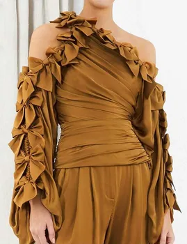 

2019 Autumn New Blouse Sexy Slanted Shoulder-length Off-shoulder Lantern Sleeve Three-dimensional Bow Folds Trim Top Plus Size