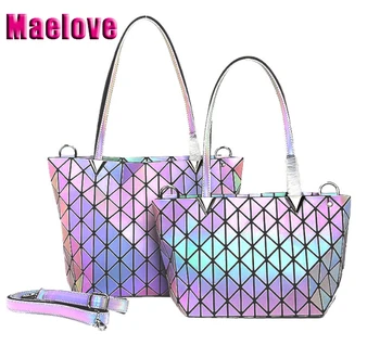 

Maelove 2020 Luminous bag Women Geometric handbag Geometry Sequins Mirror Plain Folding Bags casual Totes for girl rainbow bag