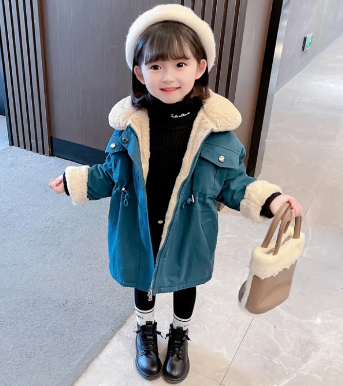 ���� �ָӴ� �� ư ���� coatchidren�� �� �м� ��Ŀ �÷��� �� �� ������ �� ��