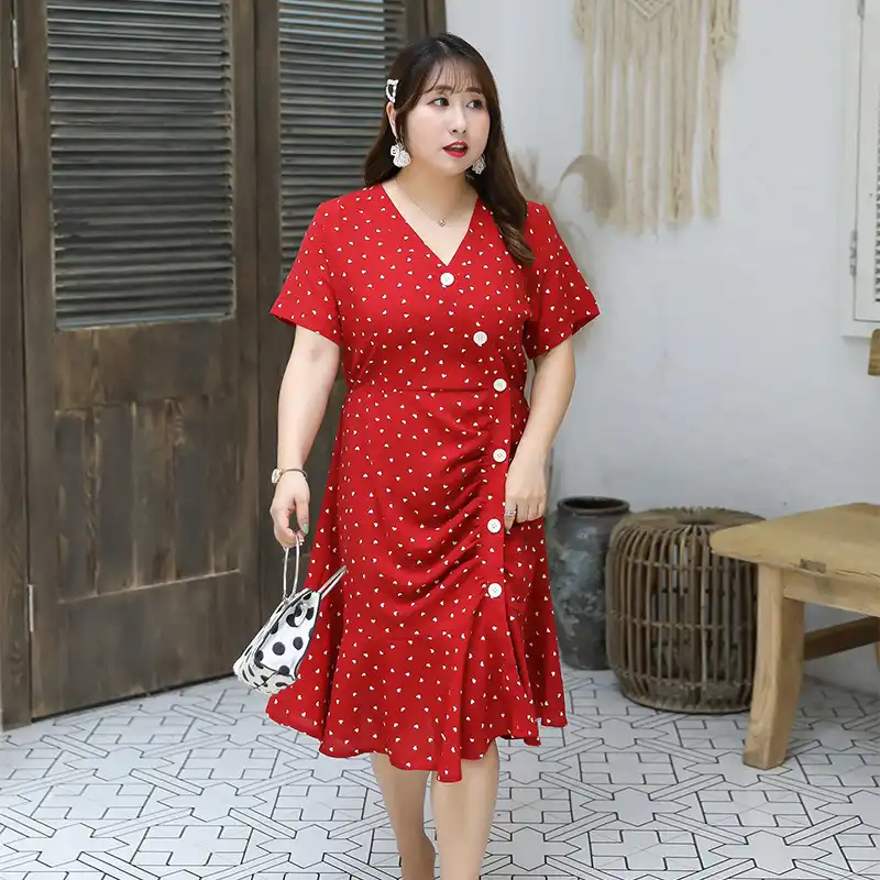 vestido com decote grande