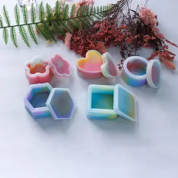 

5 Pcs Box Resin Molds with lids Silicone Molds for DIY Craft Making Storing Earrings, Rings, Coins, Keys Ashtray