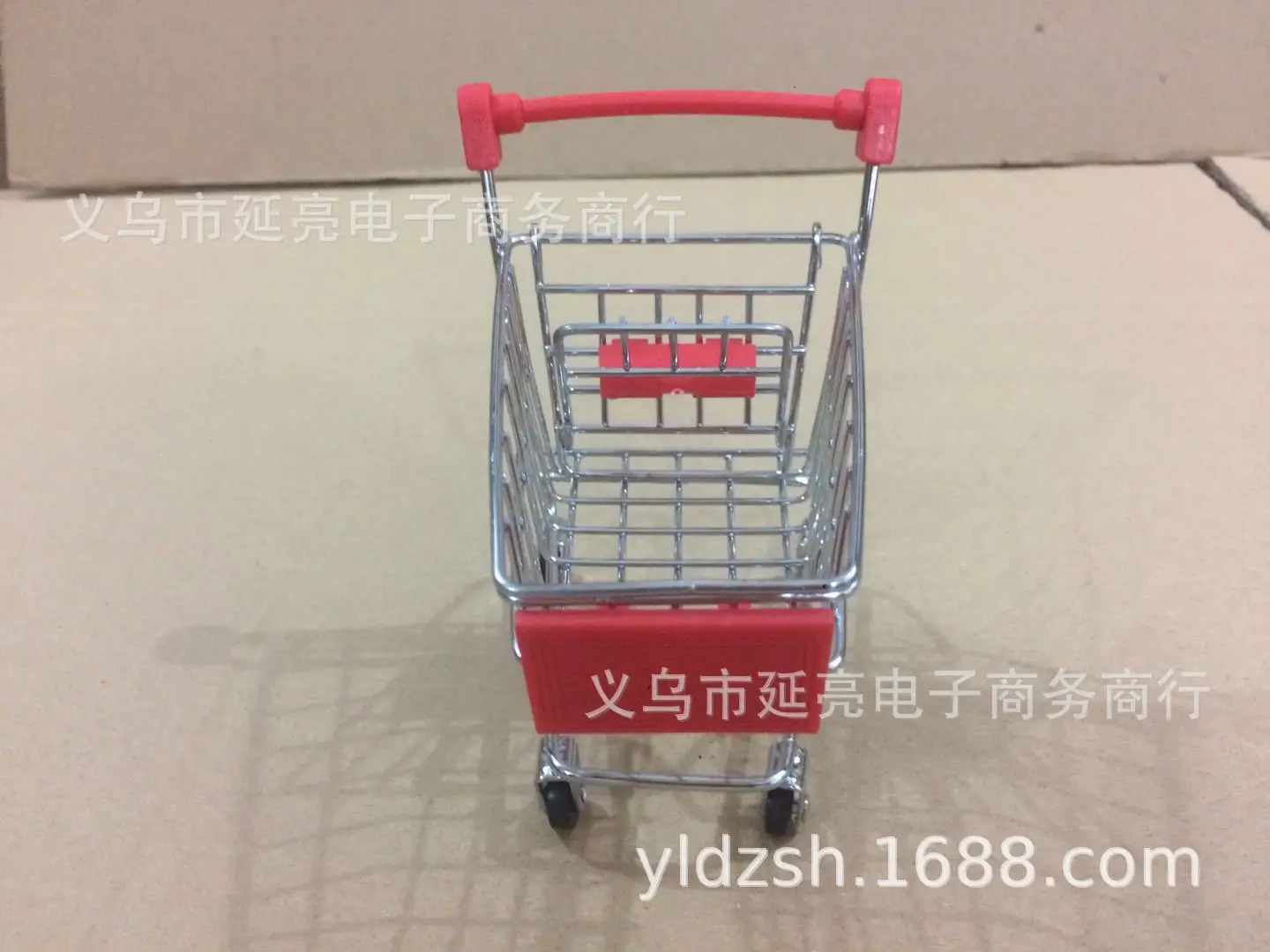 Yiwu мини детская игрушка для покупок модель тележки игрушечный автомобиль