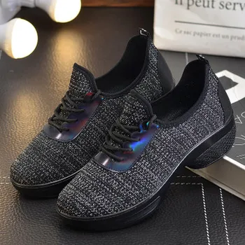 

2019 new flying woven dance shoes comfortable sports straps women's shoes breathable fitness mother shoes