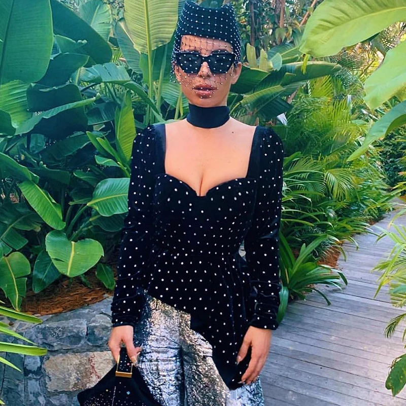 Goede IAMHOTTY Chic Paleis Stijl Strass Vrouwen T shirt Vierkante Kraag Asymmetrische Backless T Shirt Femme Slanke Patchwork Tshirt Vrouw