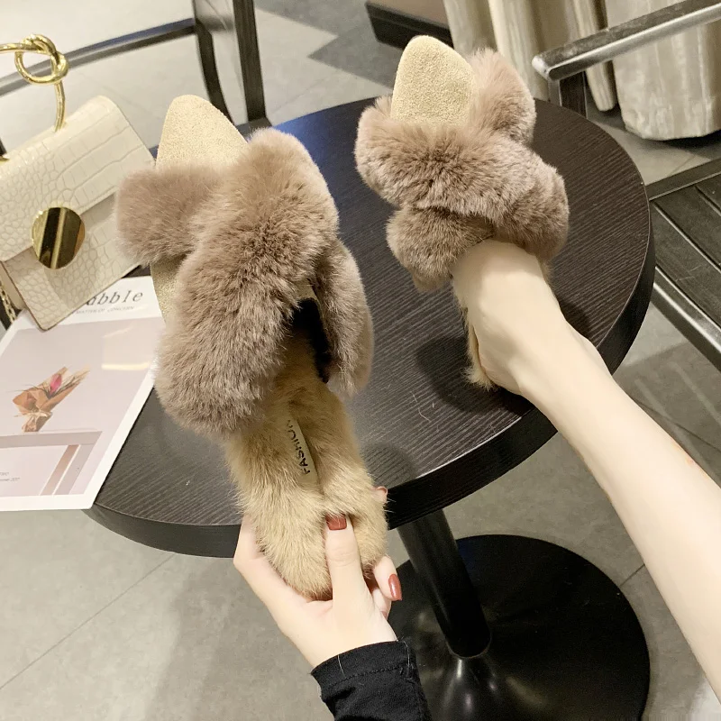 Shoes Woman Slippers Fur Rivet Cover Toe Flock Luxury Slides Low Plush New Flat Pointed Designer Fashion Rubber Basic