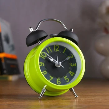 

Alarm clock "Classic", d = 8 cm, light green 1056415