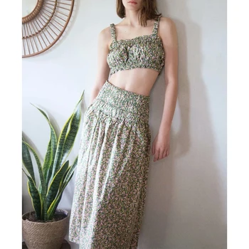 

2020 new women summer suits two piece set green flower printed strap cropped top elastic & printed high waist midi skirts