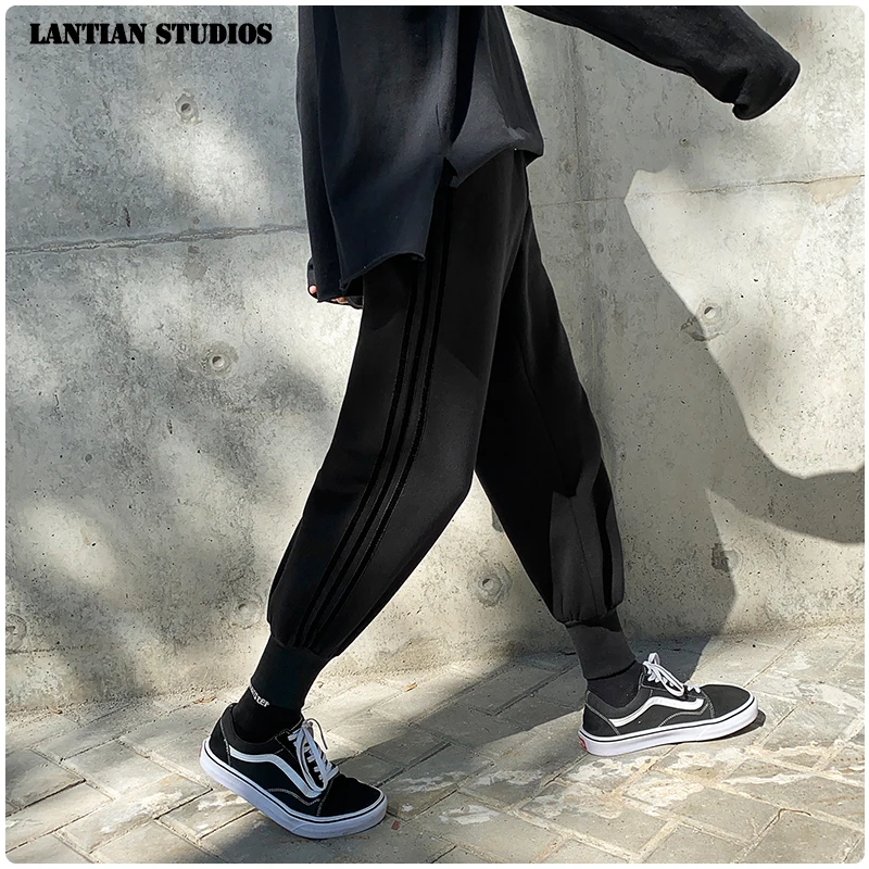 LT Stuidos Winter Warm Plus Velet Men's Sweatpants Korean Side Strip Man Casual Cargo Pants Black Gray Male Loose Trousers