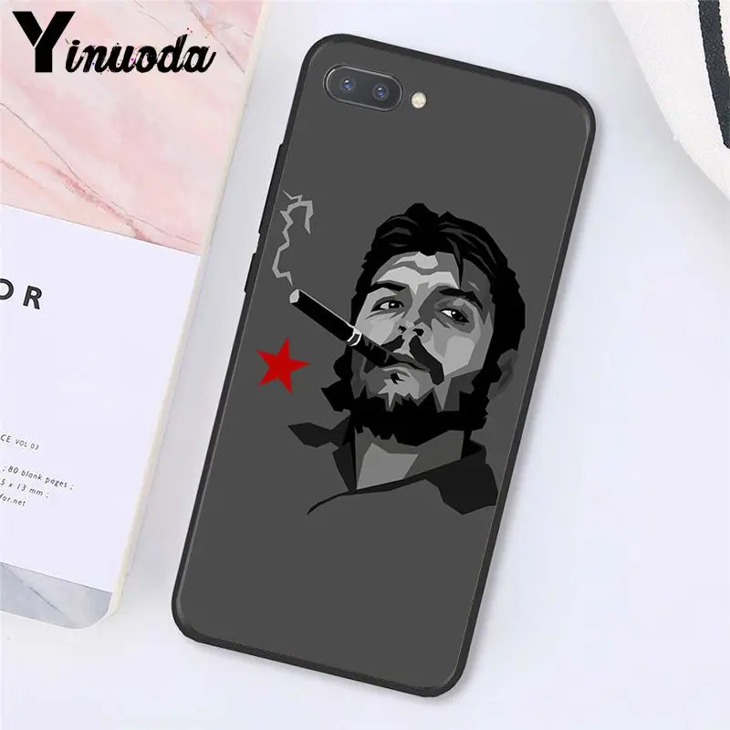 che guevara Smoking Guevara Cigar leader   