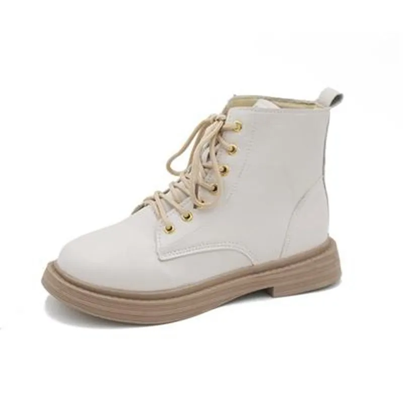

2019 new Martin boots women's autumn and winter pointed heads trend wild casual mid-heeled boots women's boots