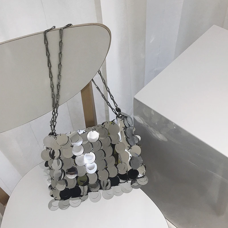

2019 New Autumn Winter Round Sequins Shining Chain Spliced Personality Accessories Women Fashion Tide All-match Z673