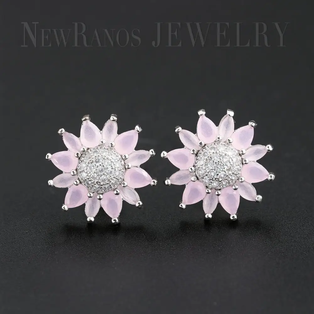 

Newranos Flower Stud Earrings Pink Color Tiny Piercing Earrings for Women Fashion Jewelry Statement Jewelry EGY042