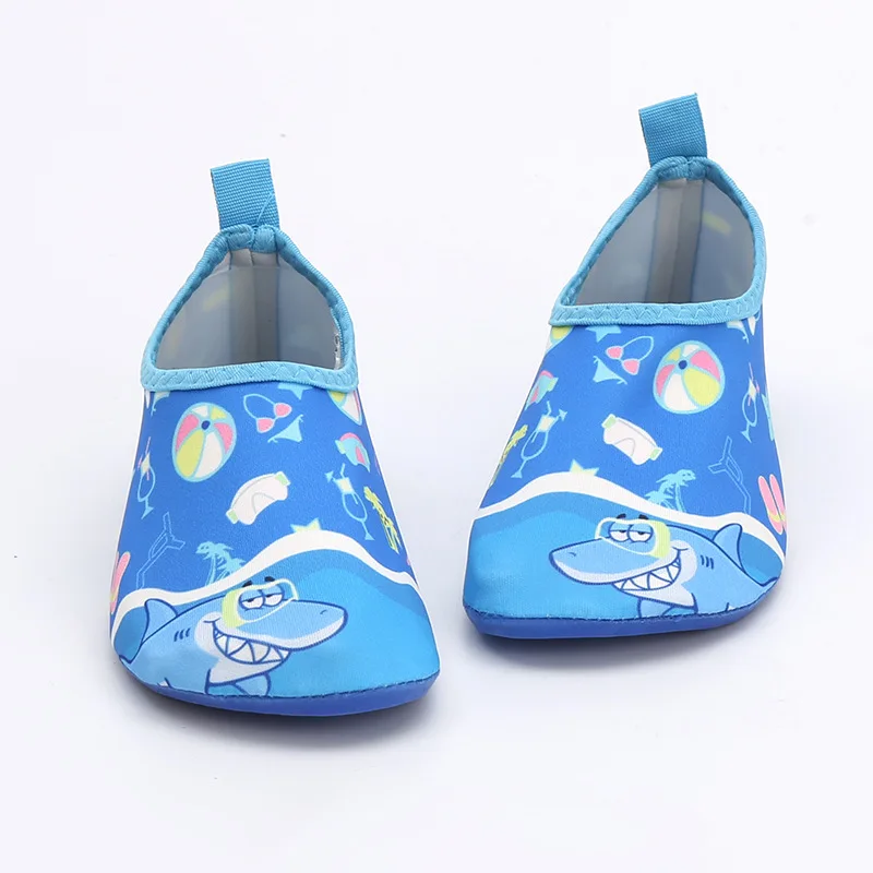 Быстросохнущая мягкая детская обувь; домашняя обувь для маленьких мальчиков и девочек с героями мультфильмов; детская пляжная обувь; носки для плавания - Цвет: Color E