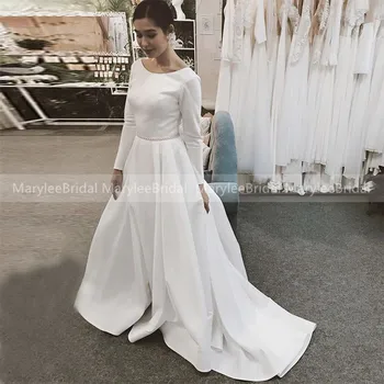 

White Backless Wedding Dresses With Long Sleeves Satin Bridal Gowns Castle Garden Bridal Dress Made To Measure vestido de novia